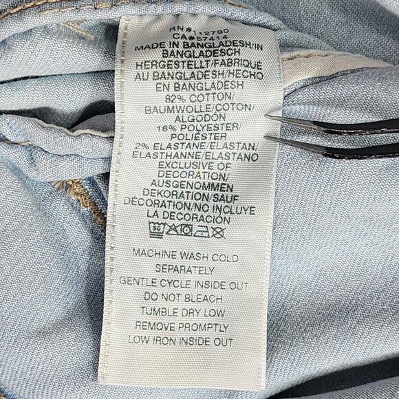 True Religion Jacket Men Denim Jacket M Blue Light Wash Jimmy Trucker Streetwear - Picture 9 of 13